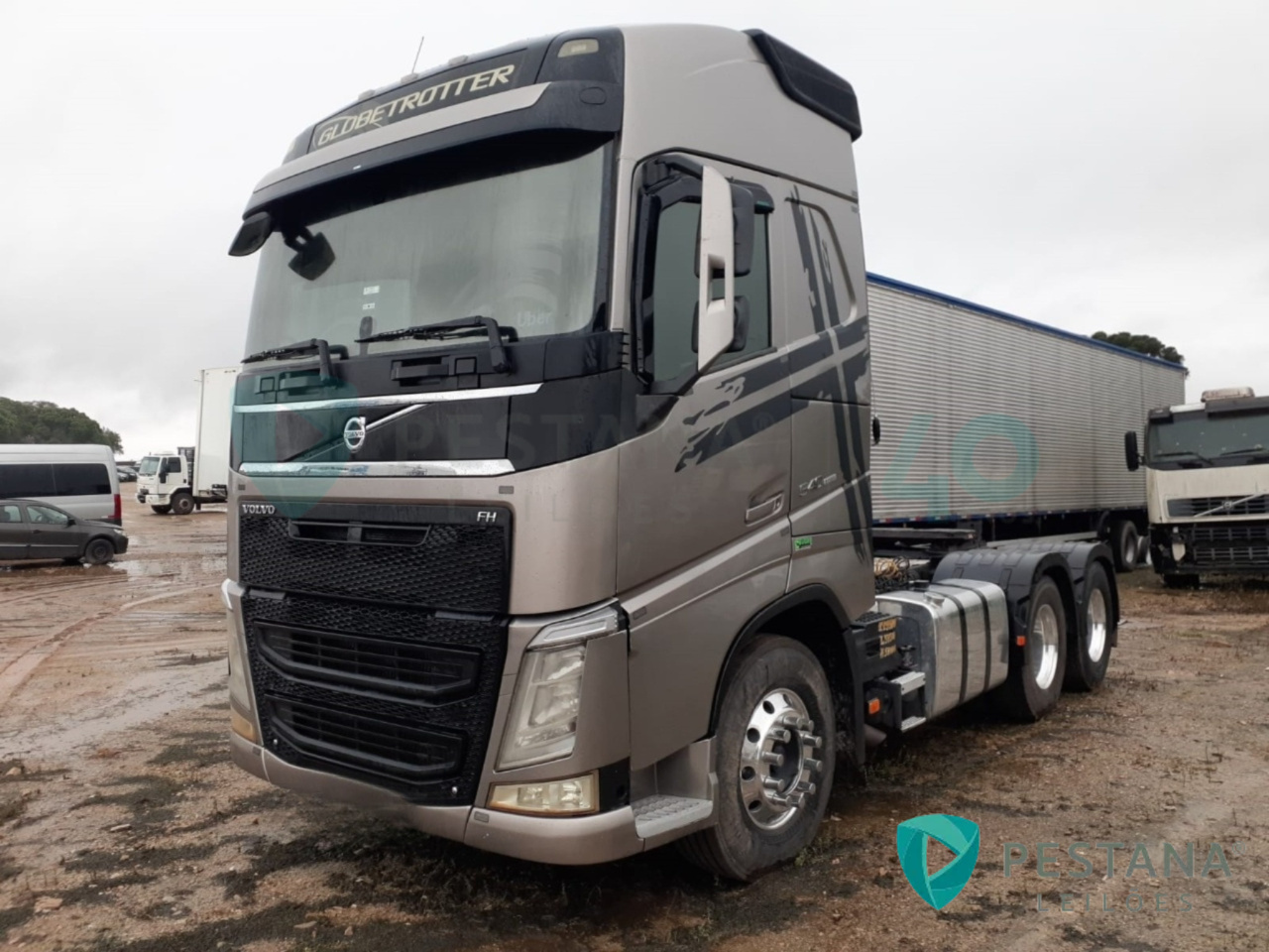LOTE 40 VOLVO/FH 540 6X4T CAB. EST. DIESEL 2017/2018 