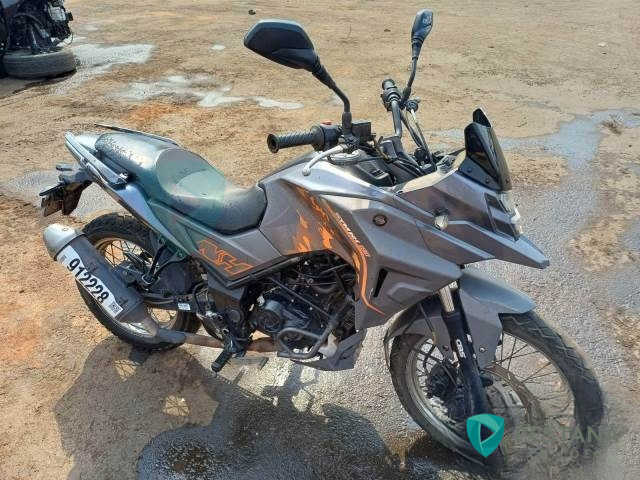 LOTE 25 DAFRA NH 190SYM CBS 2022/2023  