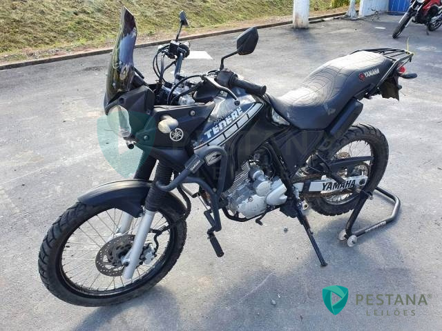 LOTE 18 YAMAHA XTZ 250 TENERE 2011/2011 